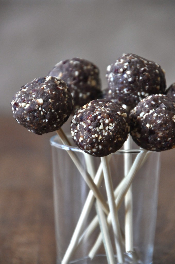 Minimalist Baker Larabar Pops16 Chocolate Cashew Cookie Larabar Pops #minimalistbaker