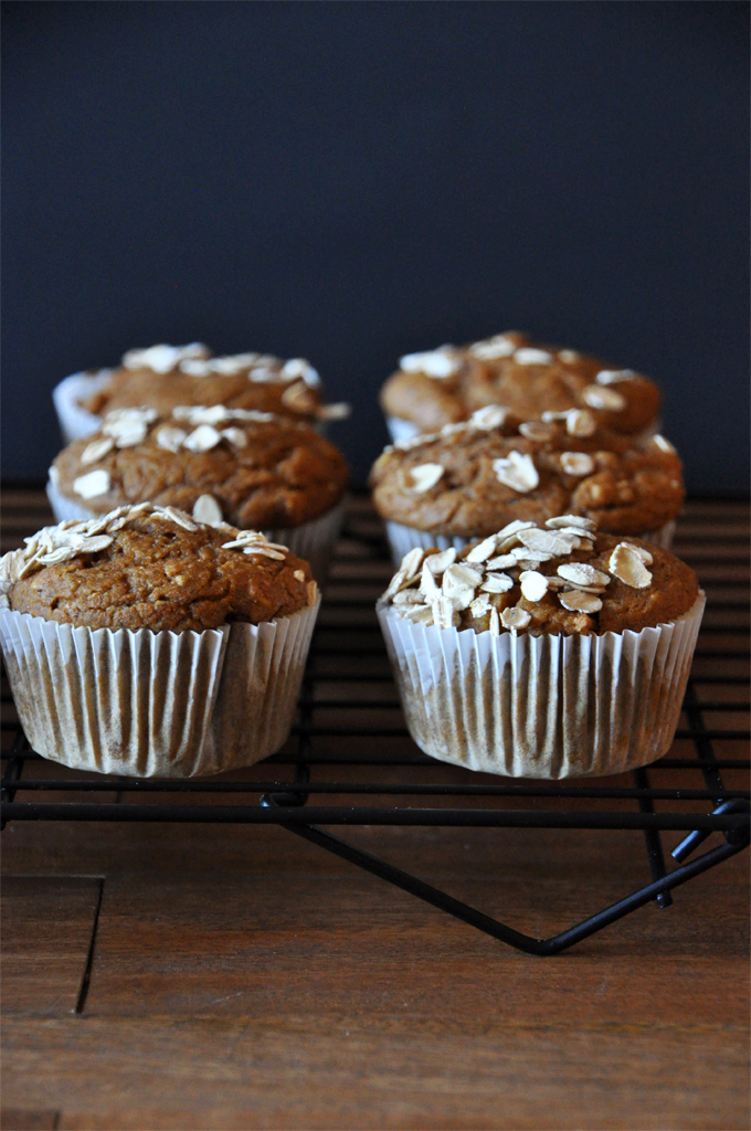 Cooling rack with a batch of our Vegan Pumpkin Apple Muffins topped with oats