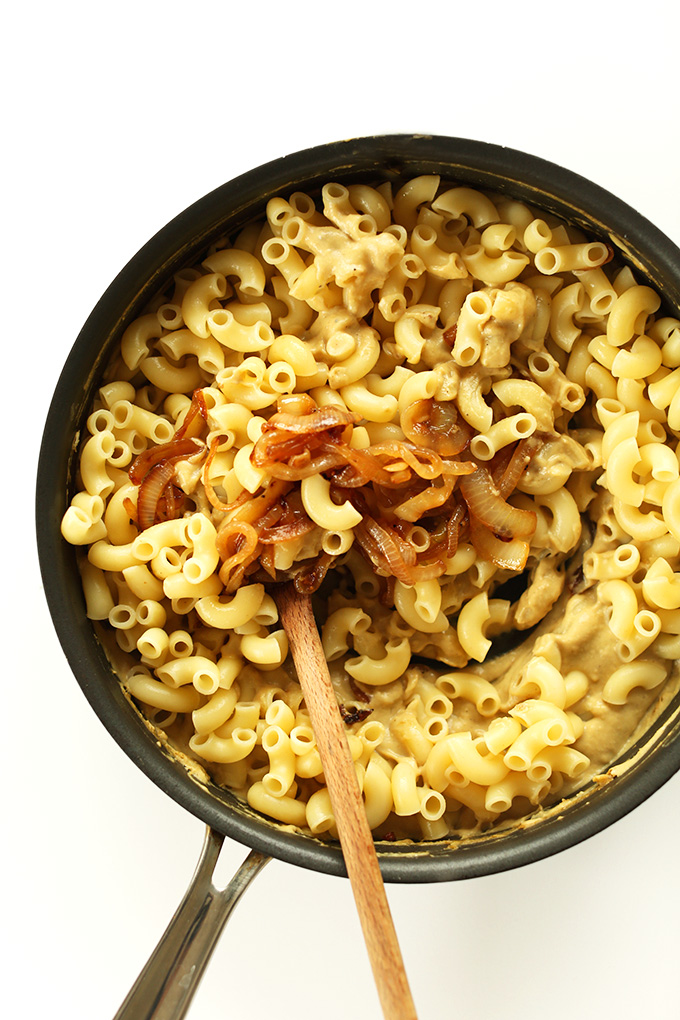 Pan of vegan Caramelized Onion Mac n Cheese