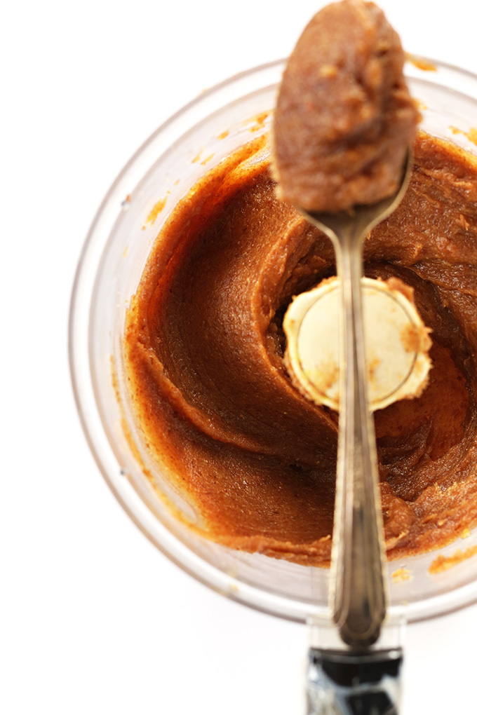 Food processor filled with Vegan Date Caramel