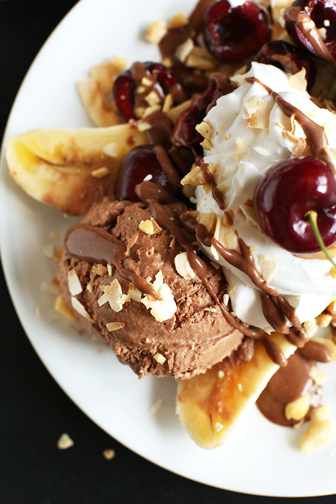 Top down shot of a gluten-free Vegan Banana Split