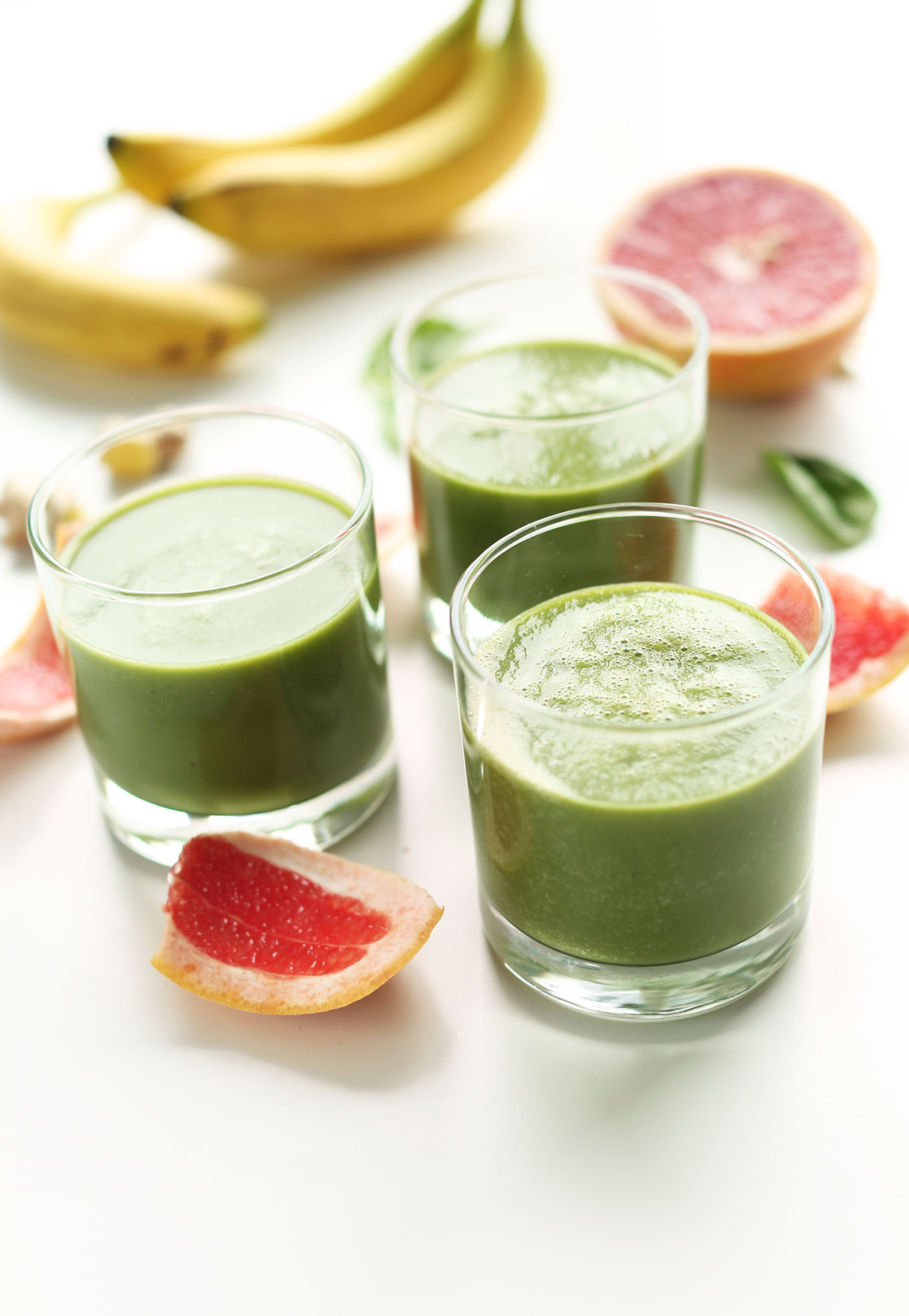 Glasses of our naturally detoxifying Grapefruit Green Smoothie