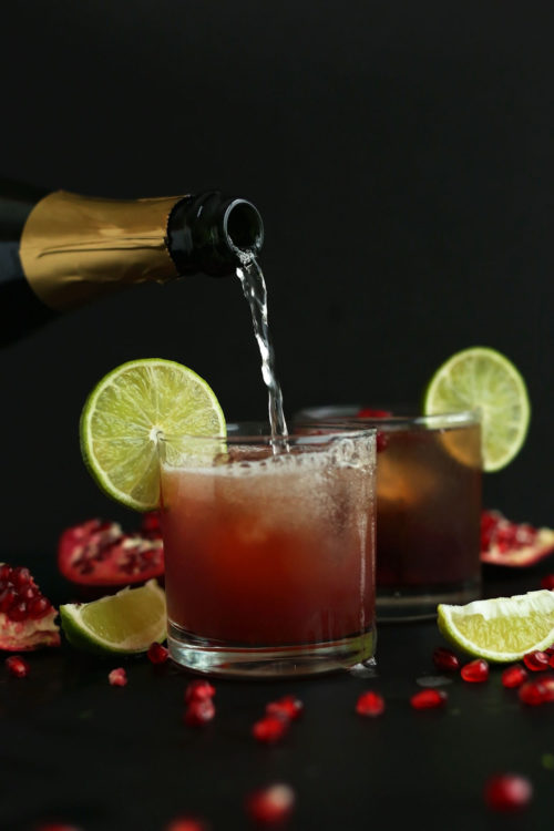 Pouring champagne for a delicious and simple New Year's Eve drink