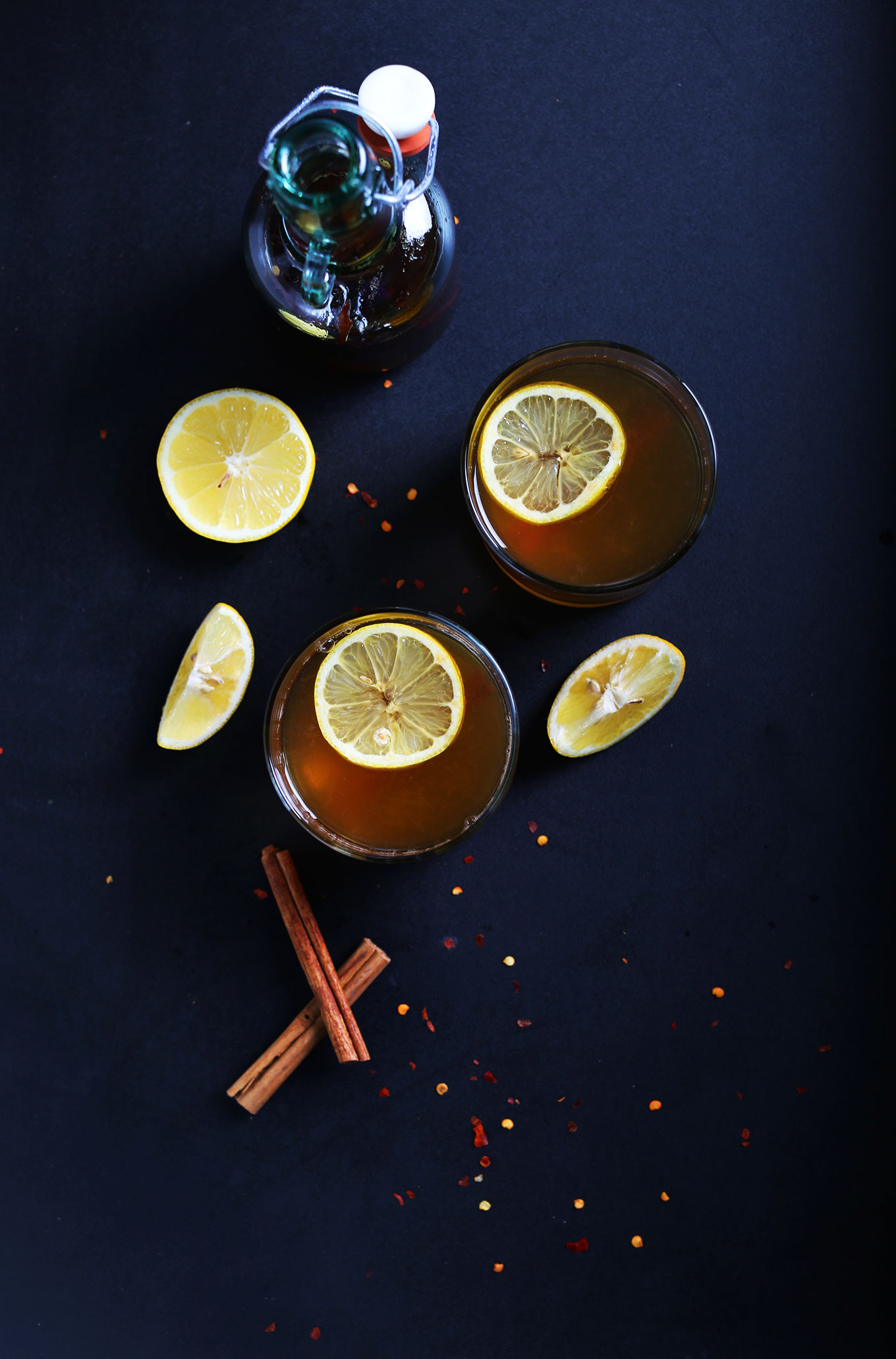 Glasses of our homemade easy vegan Hot Toddy recipe