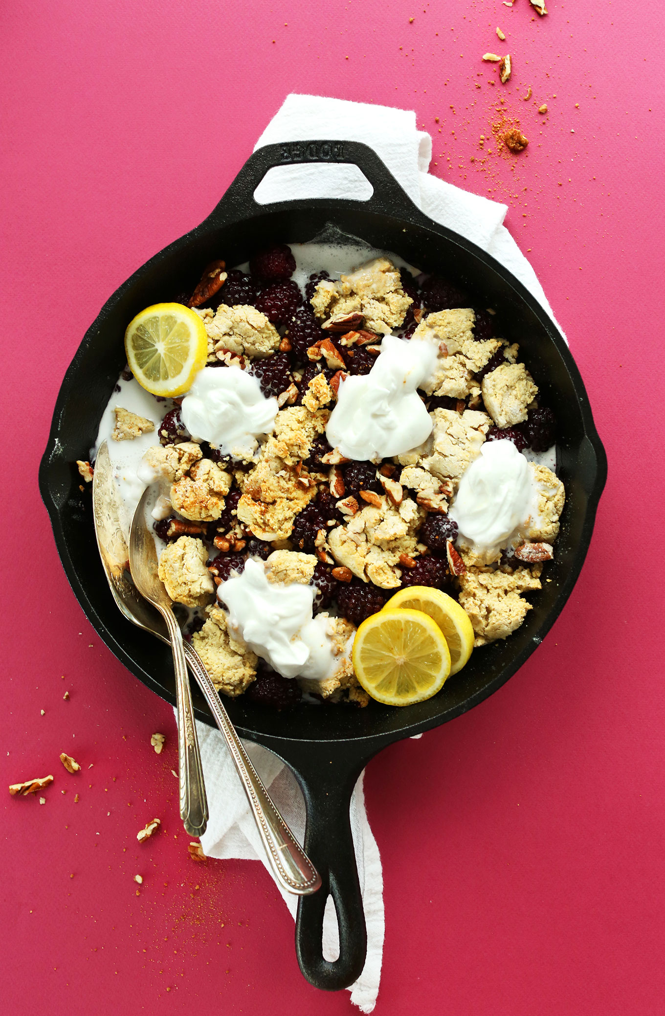 Cast-iron skillet filled with amazing vegan gluten-free Blackberry Cobbler