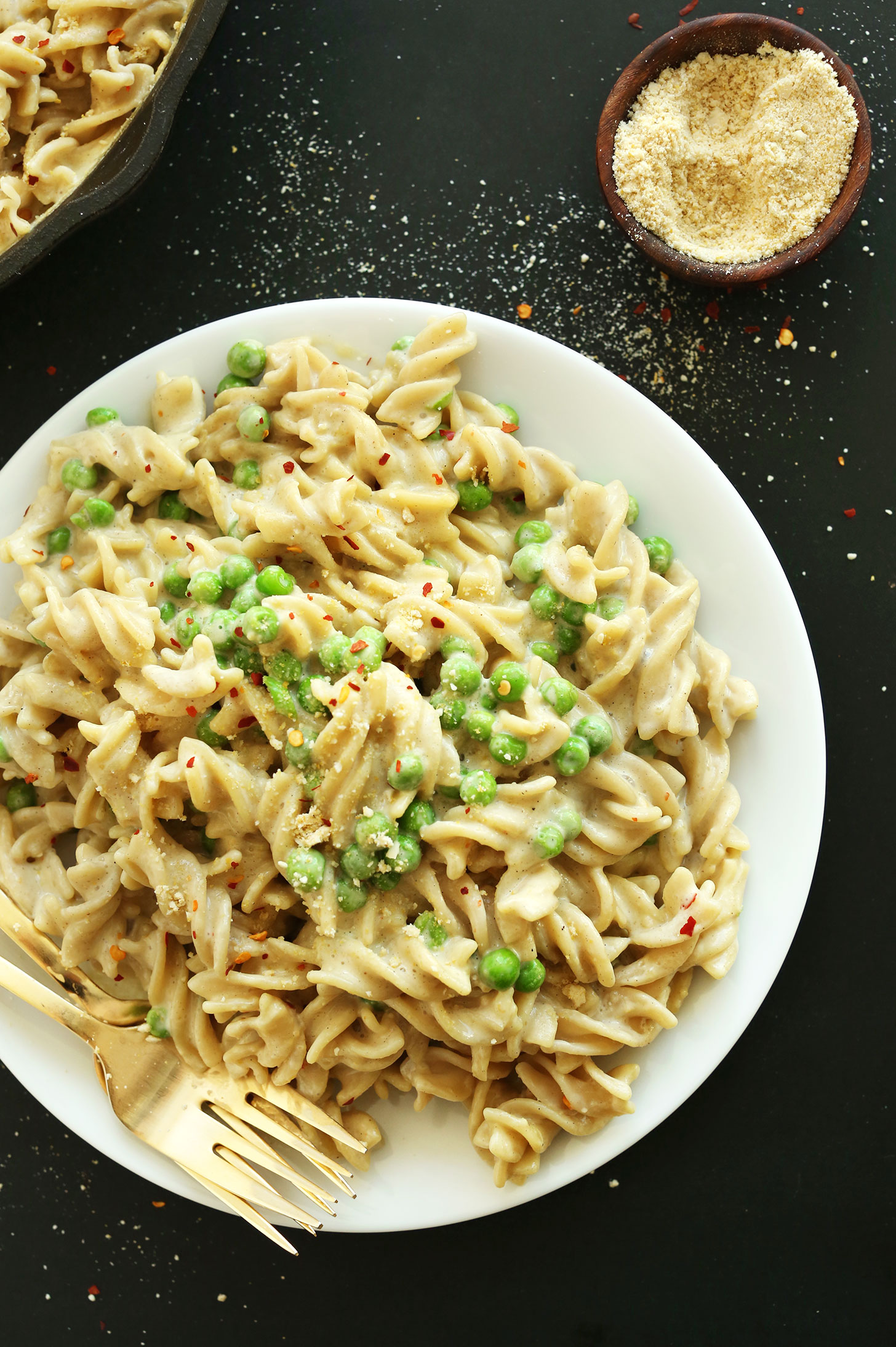 Big plate of our creamy, simple, and homemade vegan Alfredo