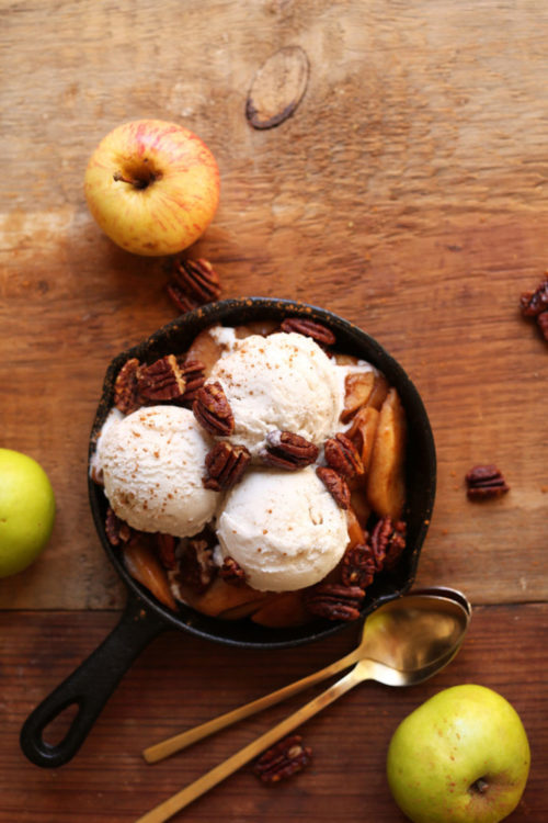 Cast iron skillet filled with our gluten-free vegan Apple Pie Sundae recipe