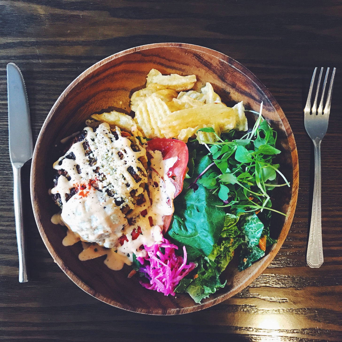 Plate of plant-based food from a cafe in Seoul