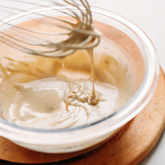 How to Make Tahini Dressing #minimalistbaker #recipes #dressing #healthy #glutenfree #recipe