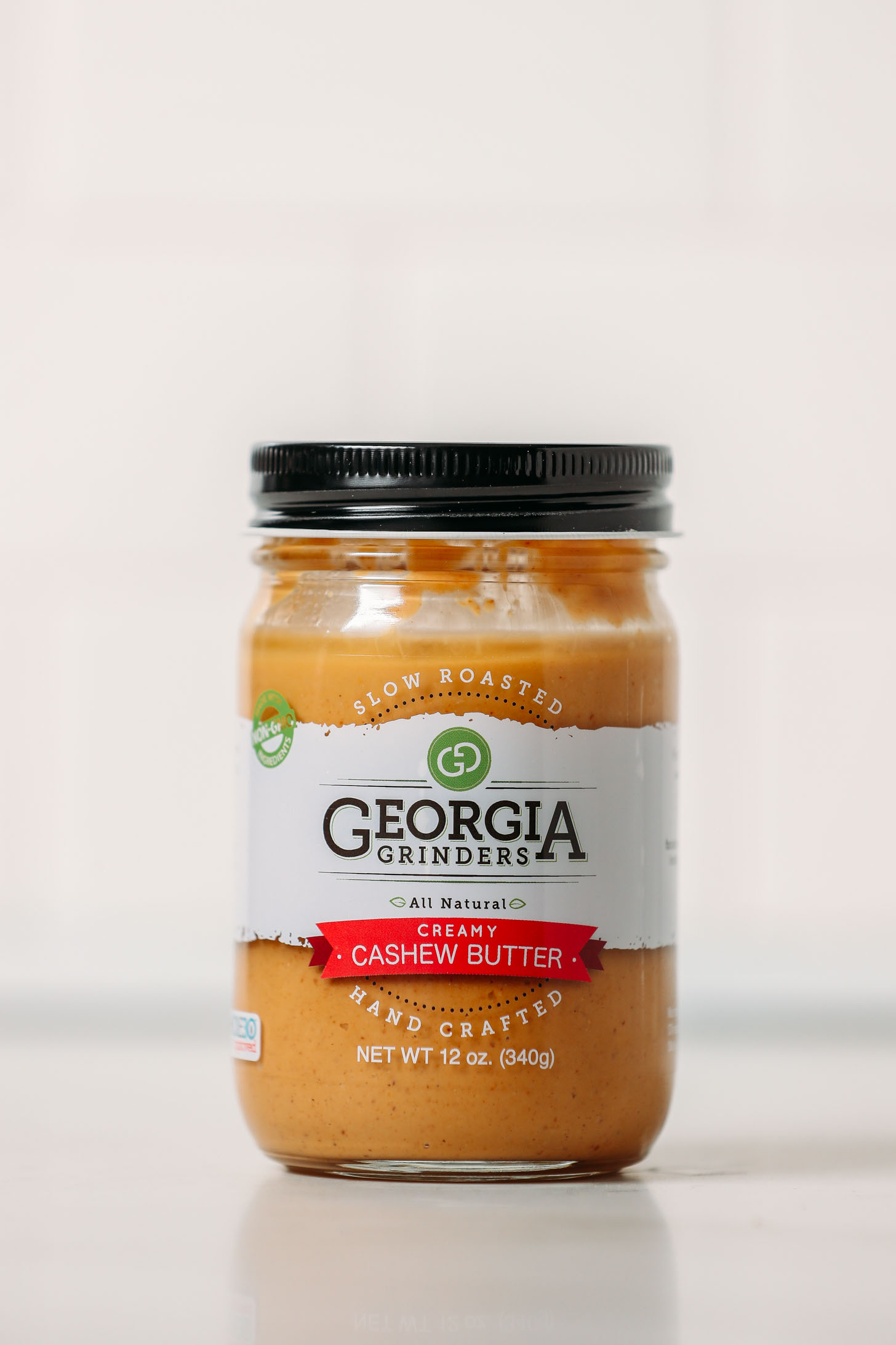 Jar of Georgia Grinders Creamy Cashew Butter as part of our cashew butters review