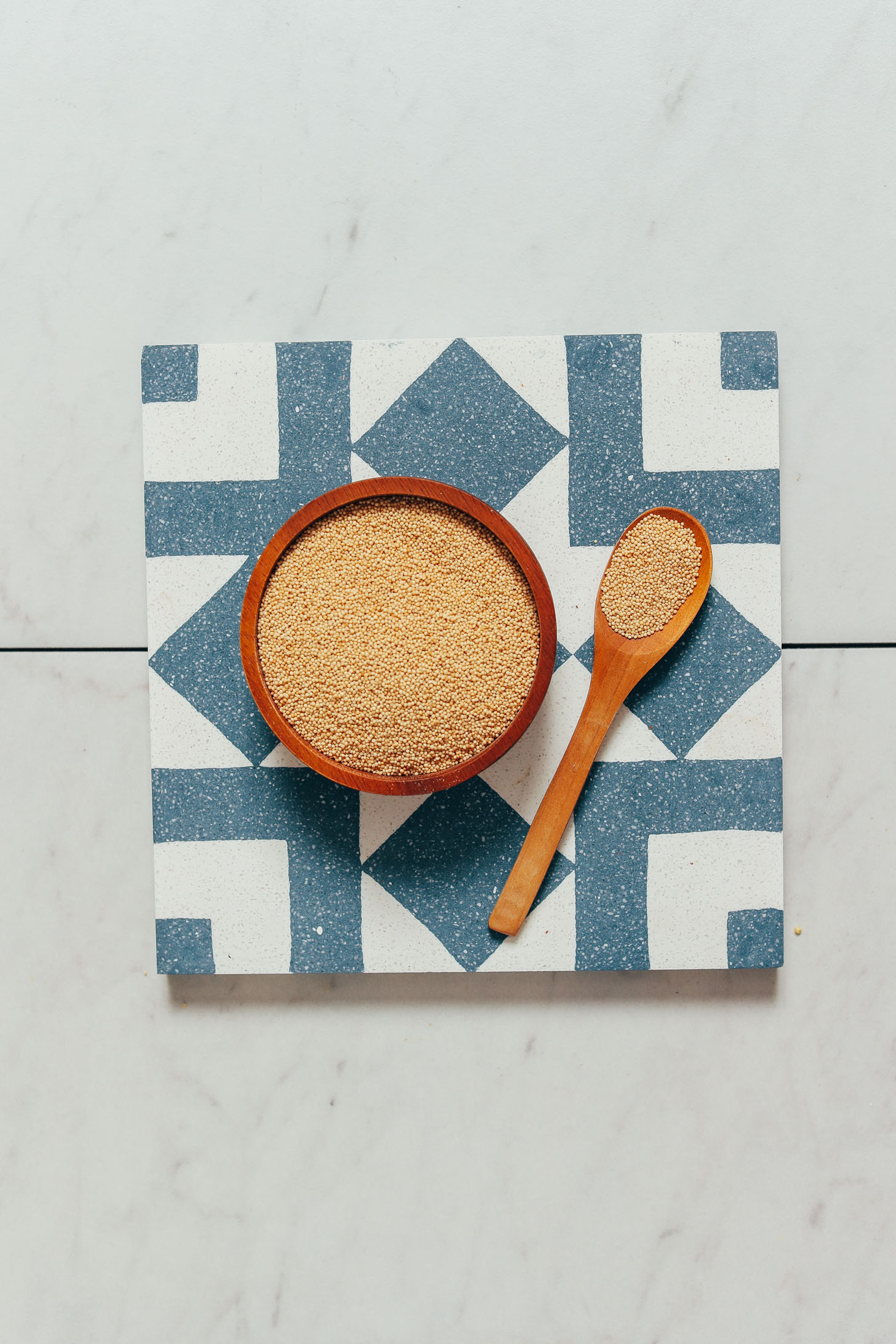Spoon and bowl of amaranth