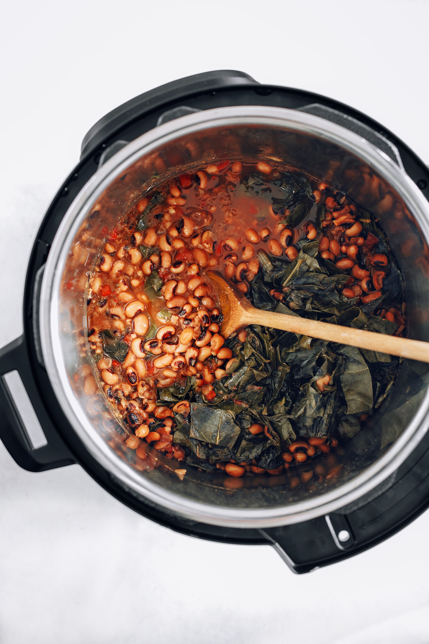 Black eyed peas and greens in an Instant Pot