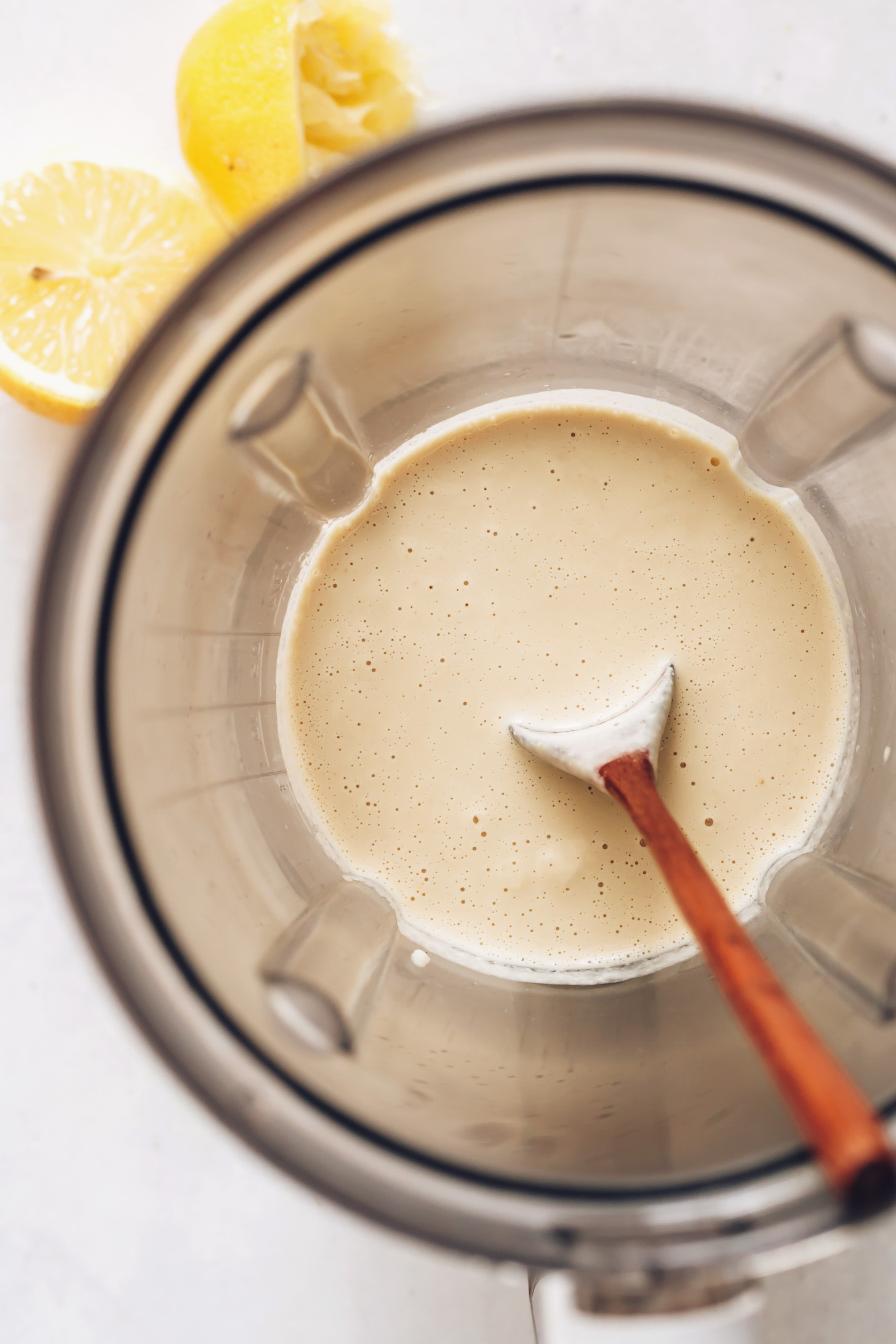 Creamy cashew-based sauce for vegan lemon pasta