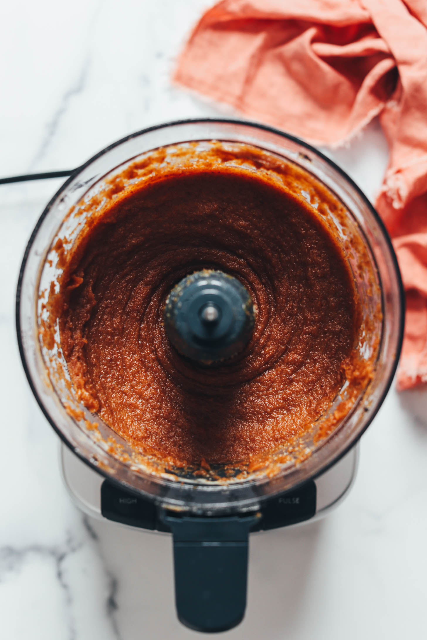 Creamy date caramel in a food processor