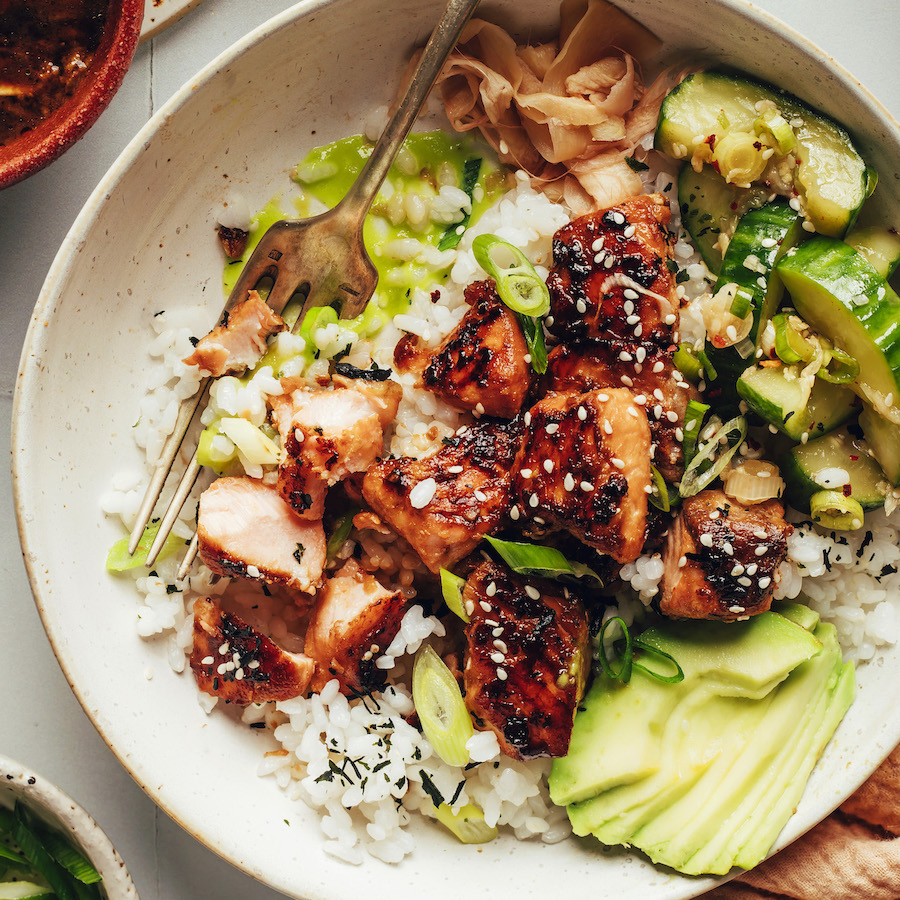 Overhead shot of a salmon sushi bowl