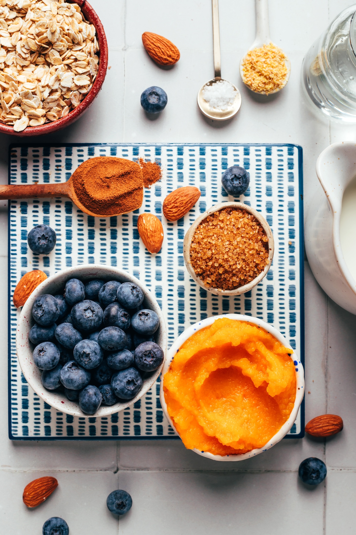 Pumpkin purée, blueberries, brown sugar, cinnamon, almonds, almond milk, water, flaxseed meal, salt, and rolled oats